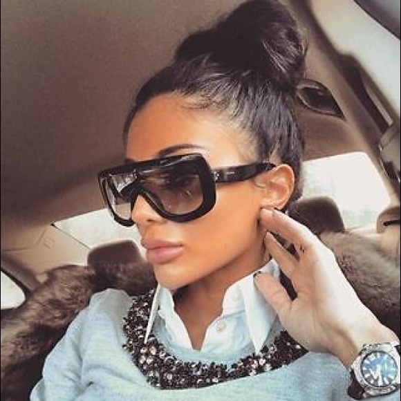 "Northern Lights" Oversize Celebrity Shield Shades - Picture 2 of 4